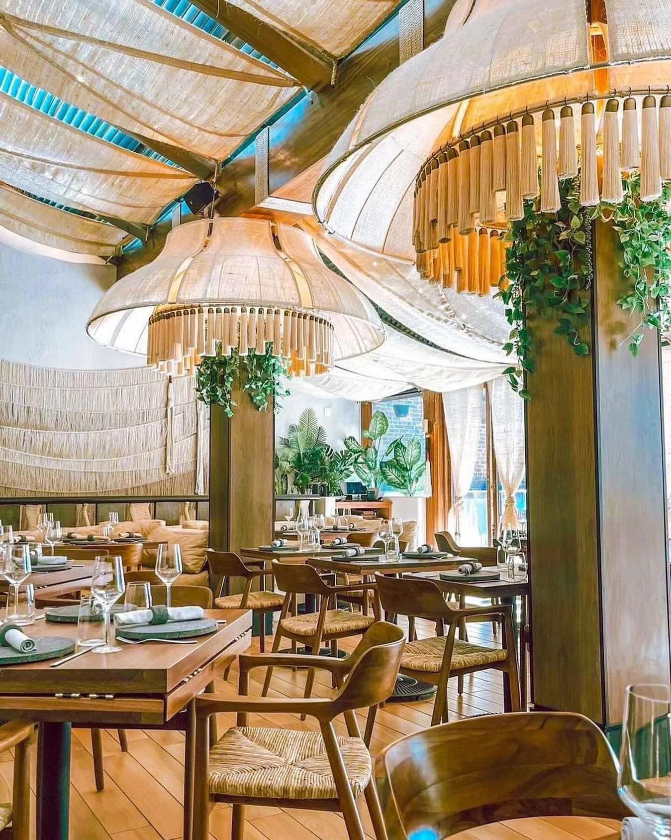 tán restaurant in New York City, United States
