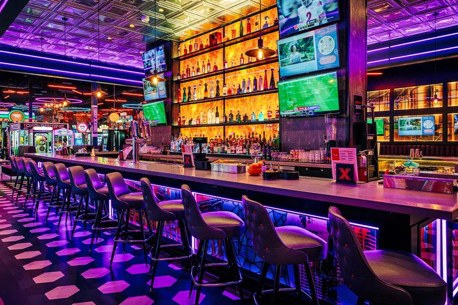 Lucky Strike restaurant in Los Angeles, United States