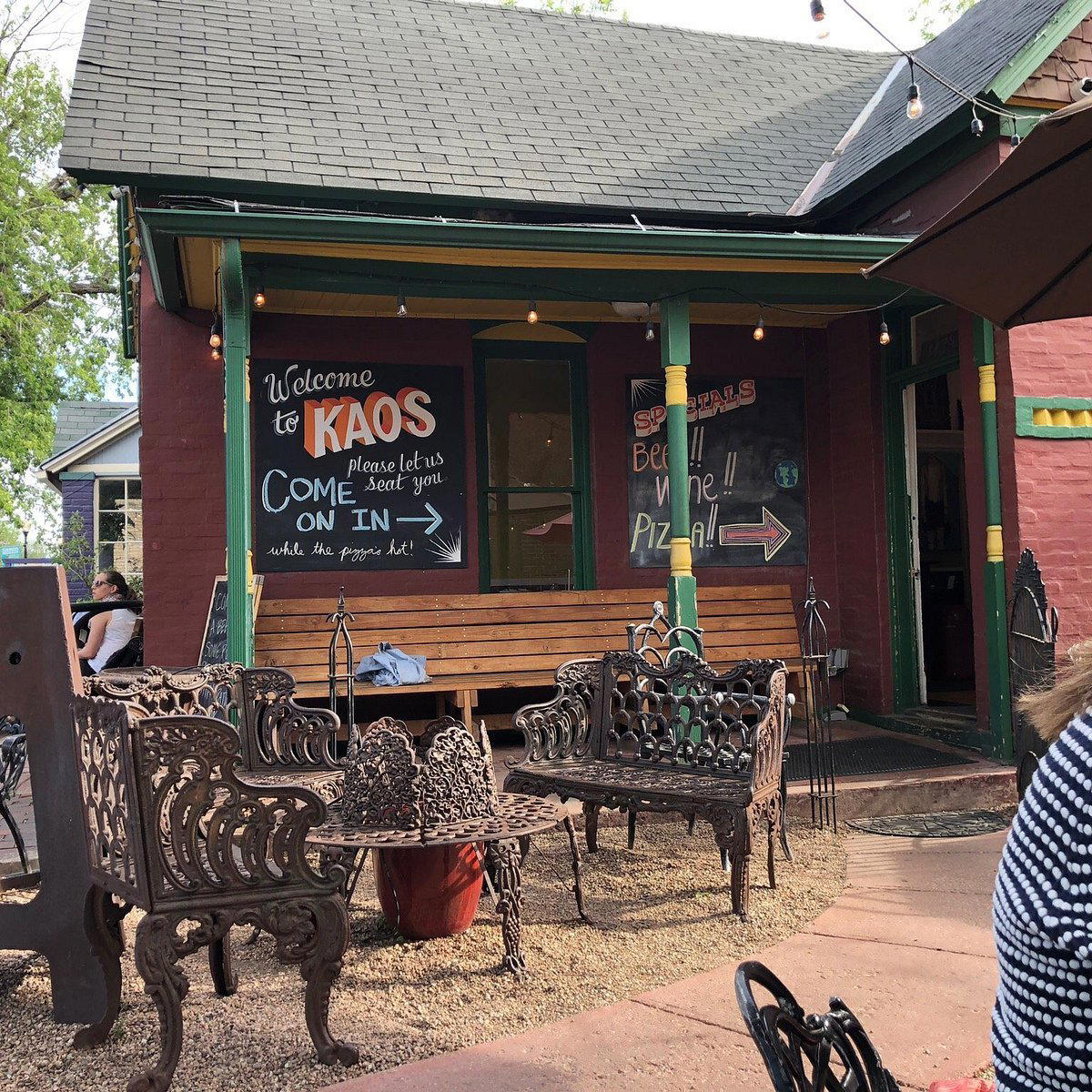 Kaos Pizzeria restaurant in Denver, United States