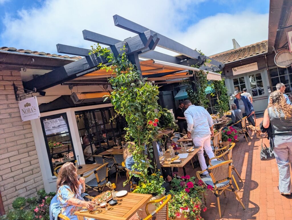 Nora's, Restaurant in Carmel