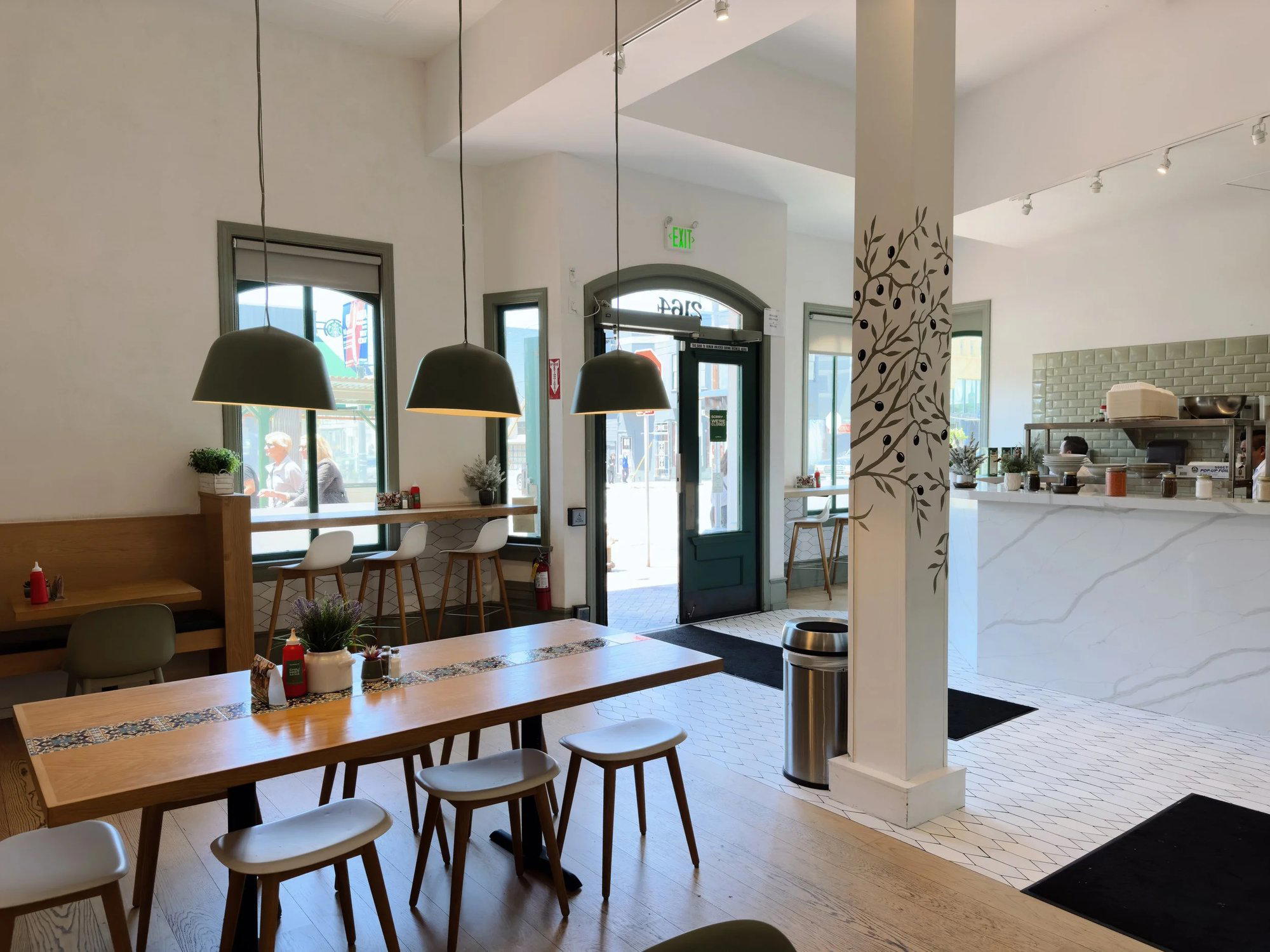 Hummus Mediterranean Kitchen restaurant in San Francisco, United States