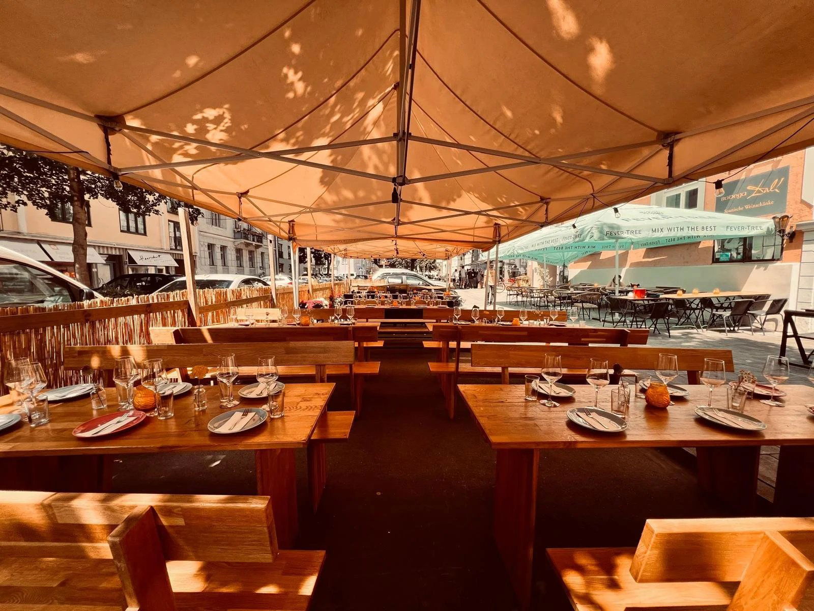 Bodega Dali, Restaurant in Munich