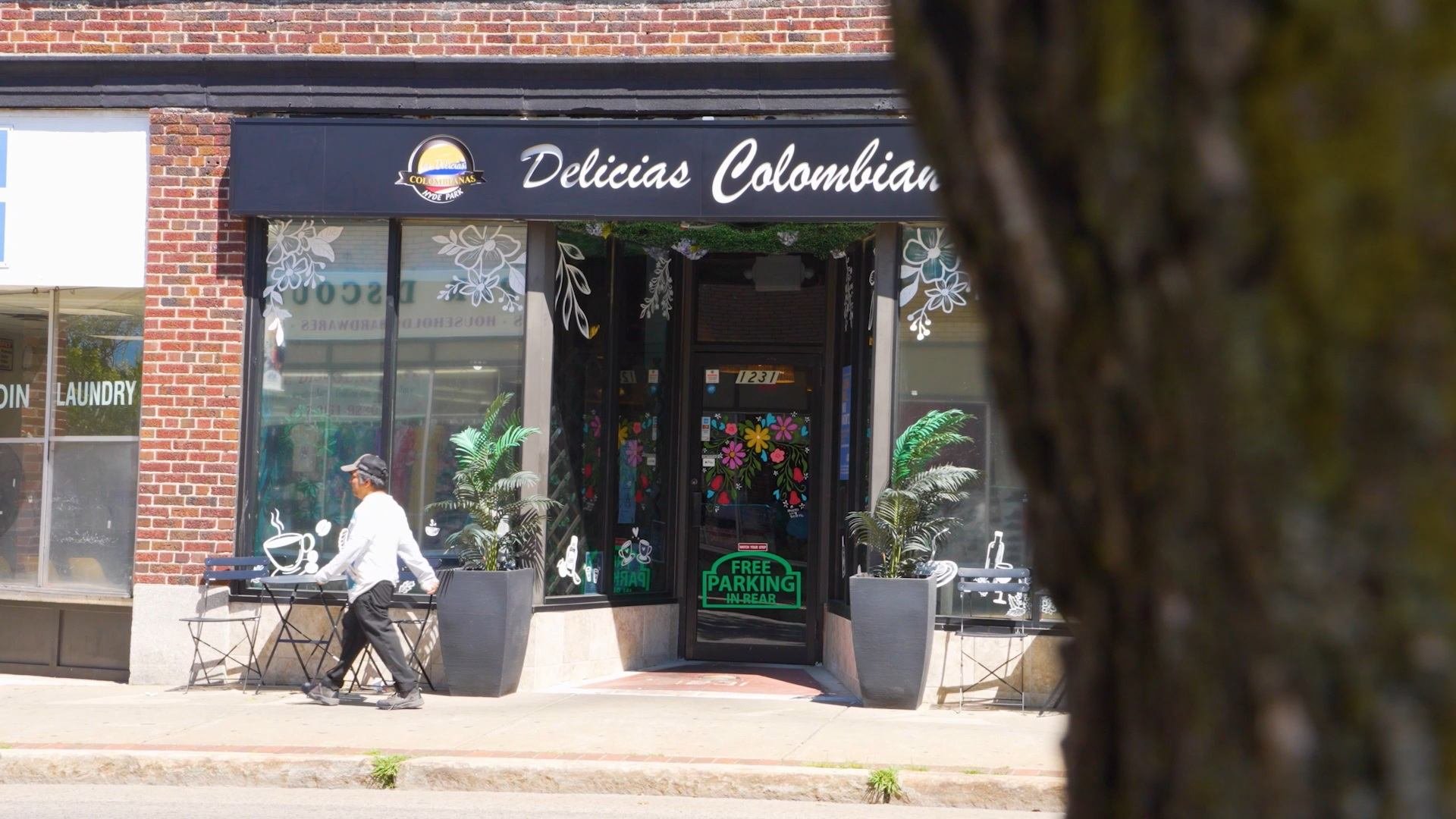 Delicias Colombianas Hyde Park restaurant in Hyde Park, United States