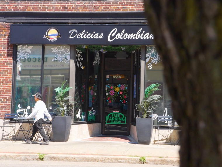 Delicias Colombianas Hyde Park, Hyde Park, United States