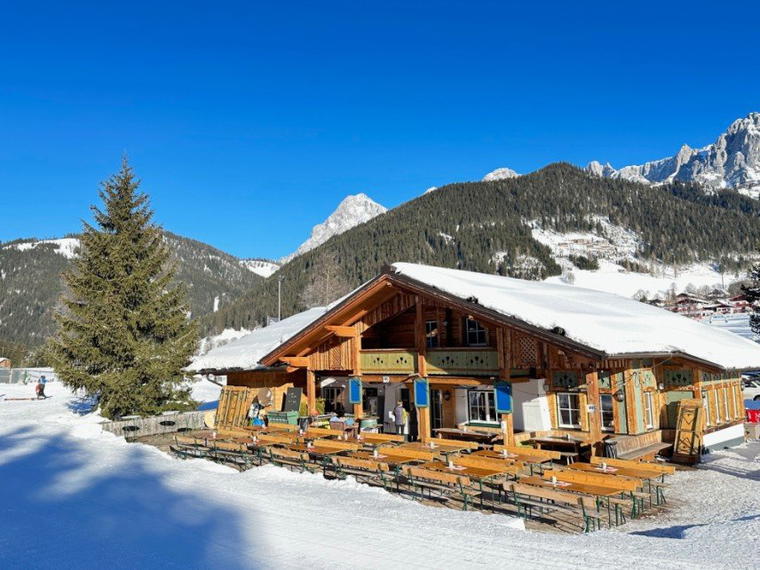 Waldcafé Lifstüberl, Ramsau Am Dachstein, Austria