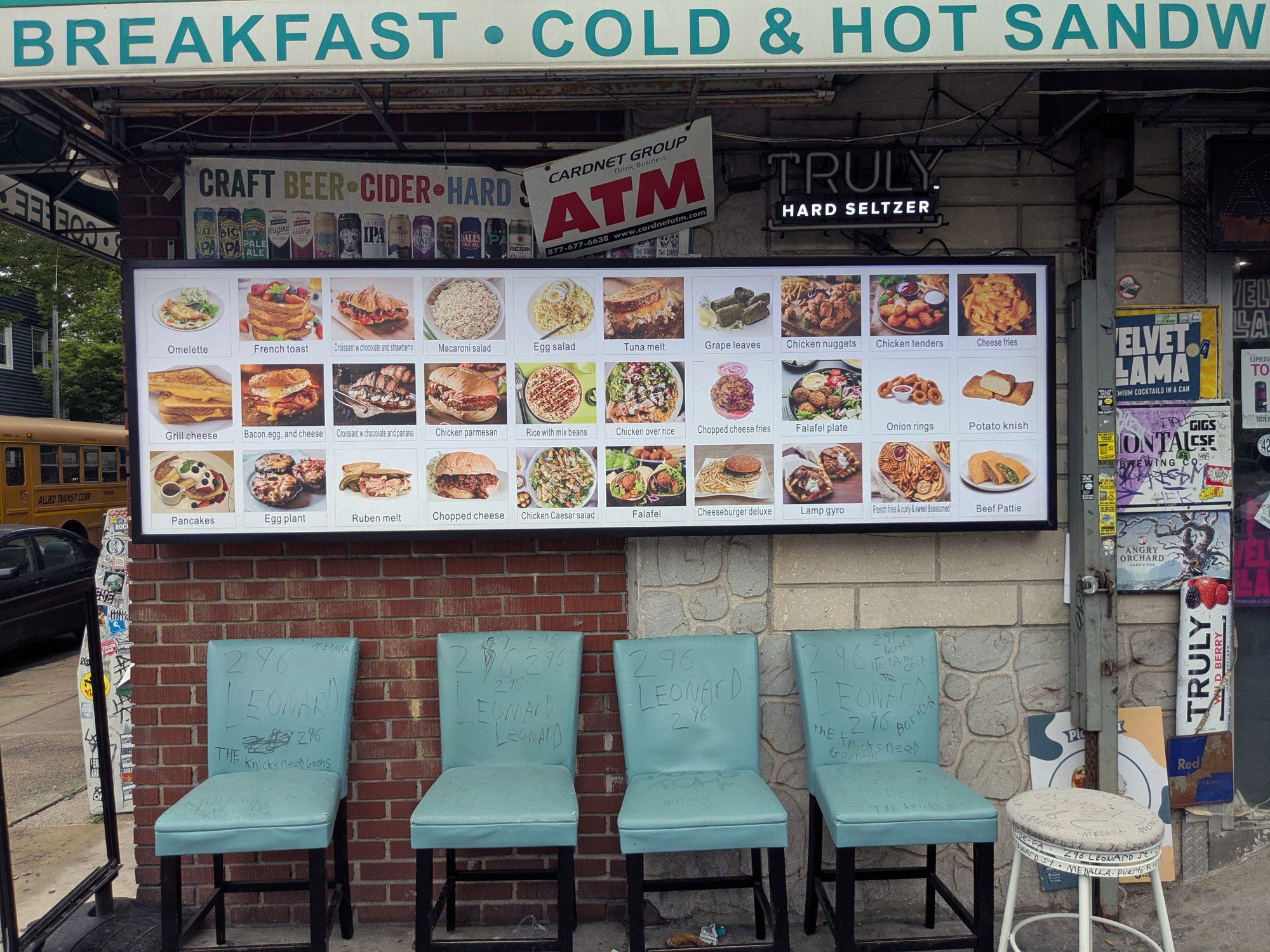 Bodega, Restaurant in New York City