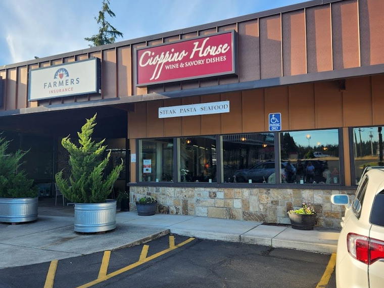 Cioppino House, Pleasant Hill, United States