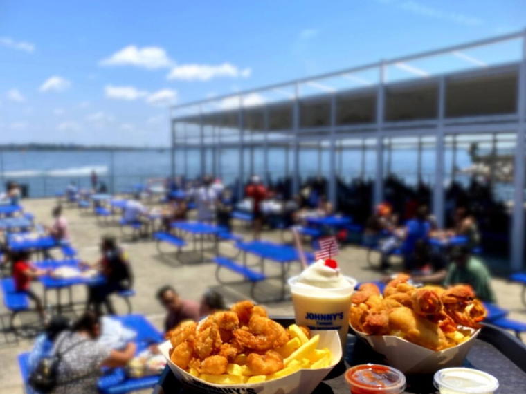 Johnny's Reef, New York City, United States