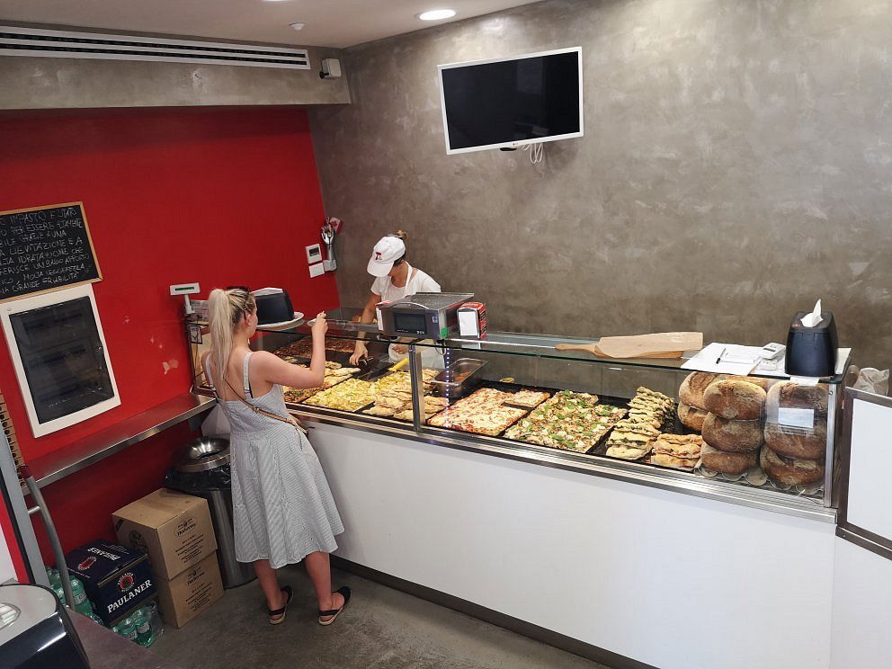 Tullio Pizza, Restaurant in Rome