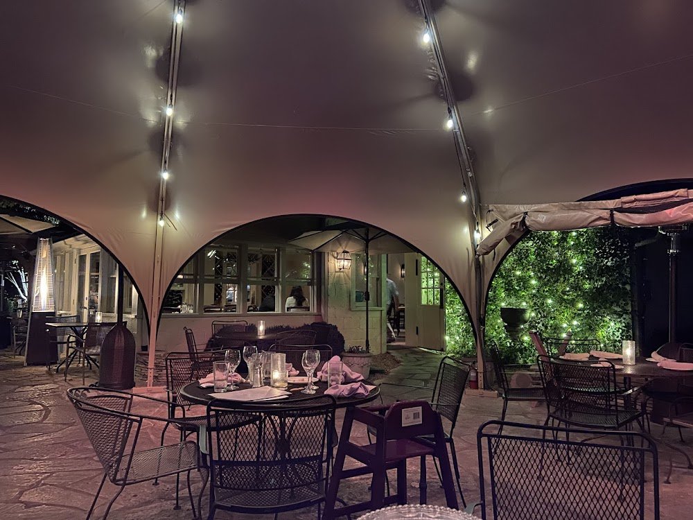Portico Restaurant, Henrico, United States