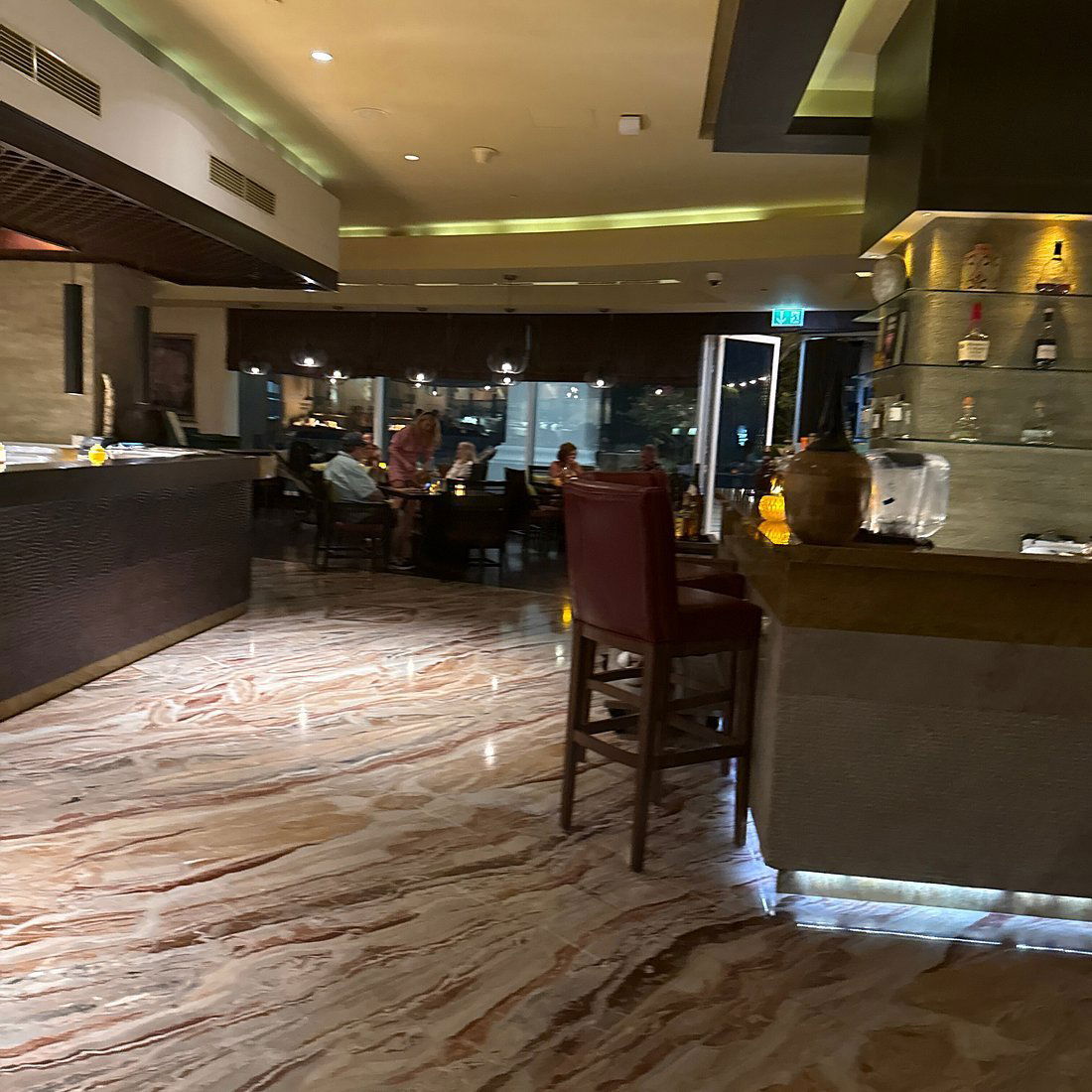 YU, Restaurant in Dubai