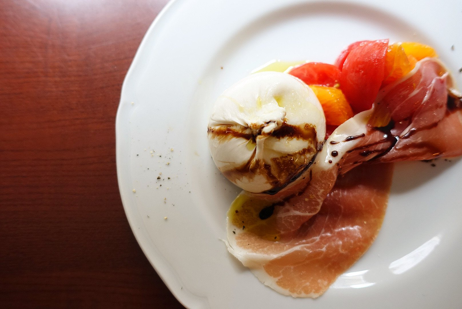 ルシュルシュル, Restaurant in Kyoto
