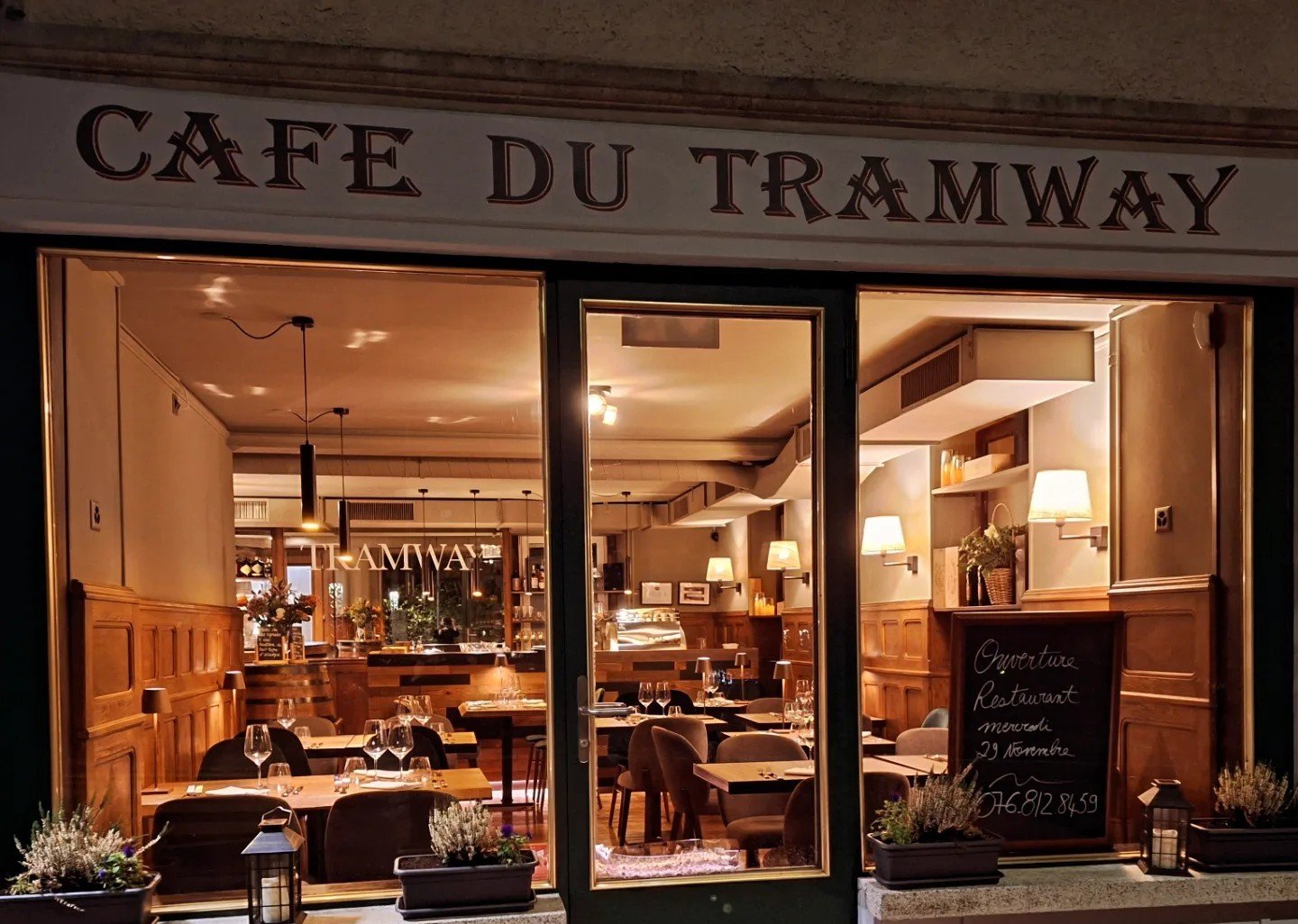 Le Café du Tramway, Restaurant in Lausanne