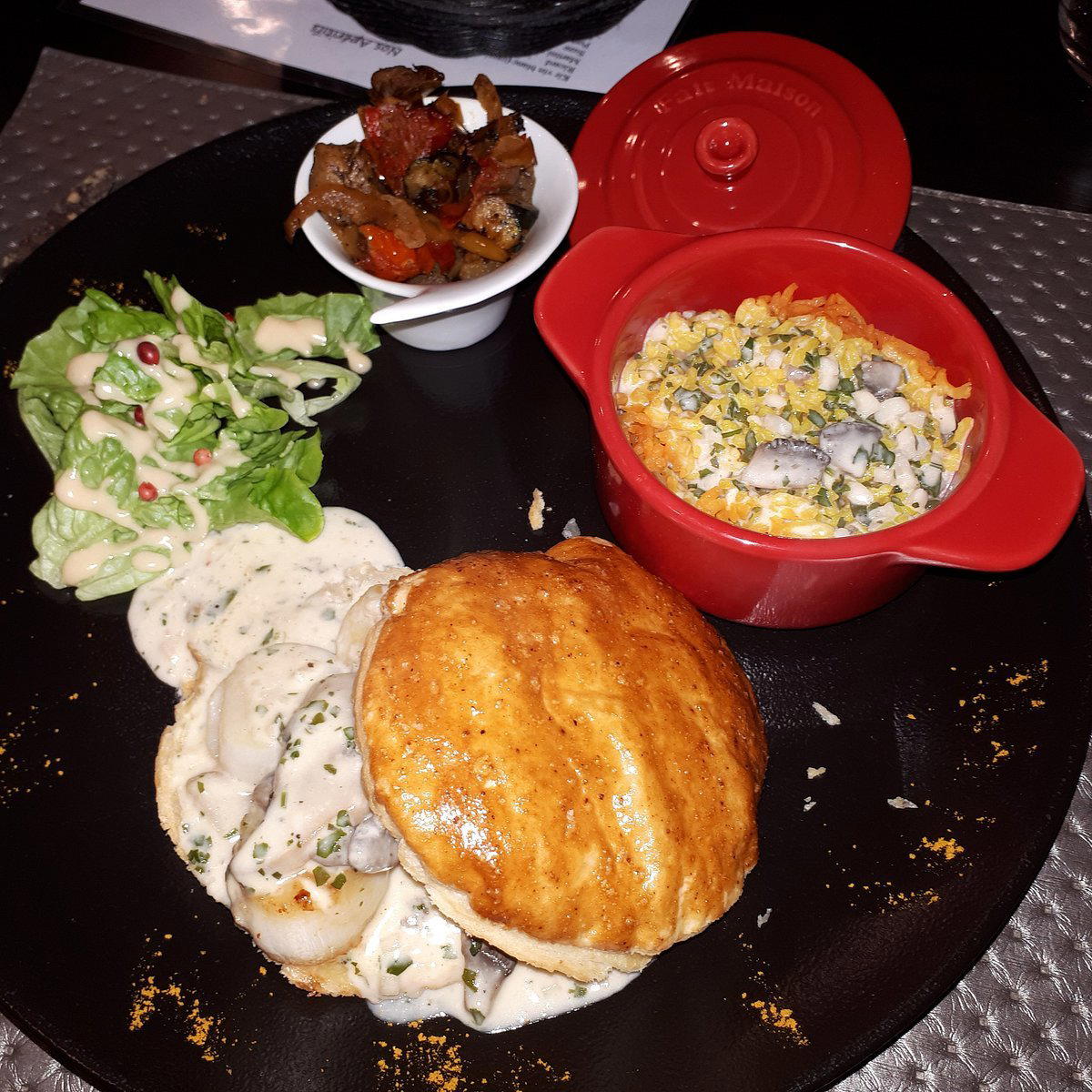 LE BISTROQUET restaurant in Commercy