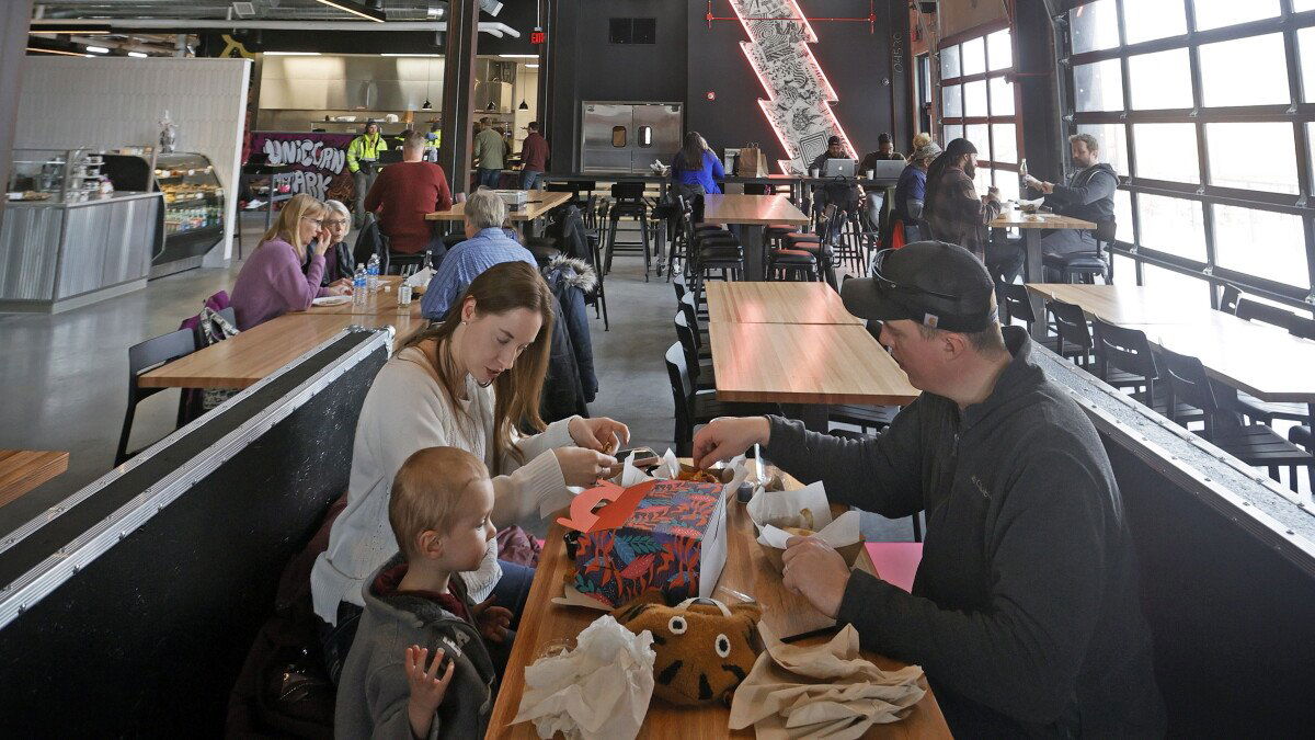 Unicorn Park Fine Foodery, Restaurant in Fargo
