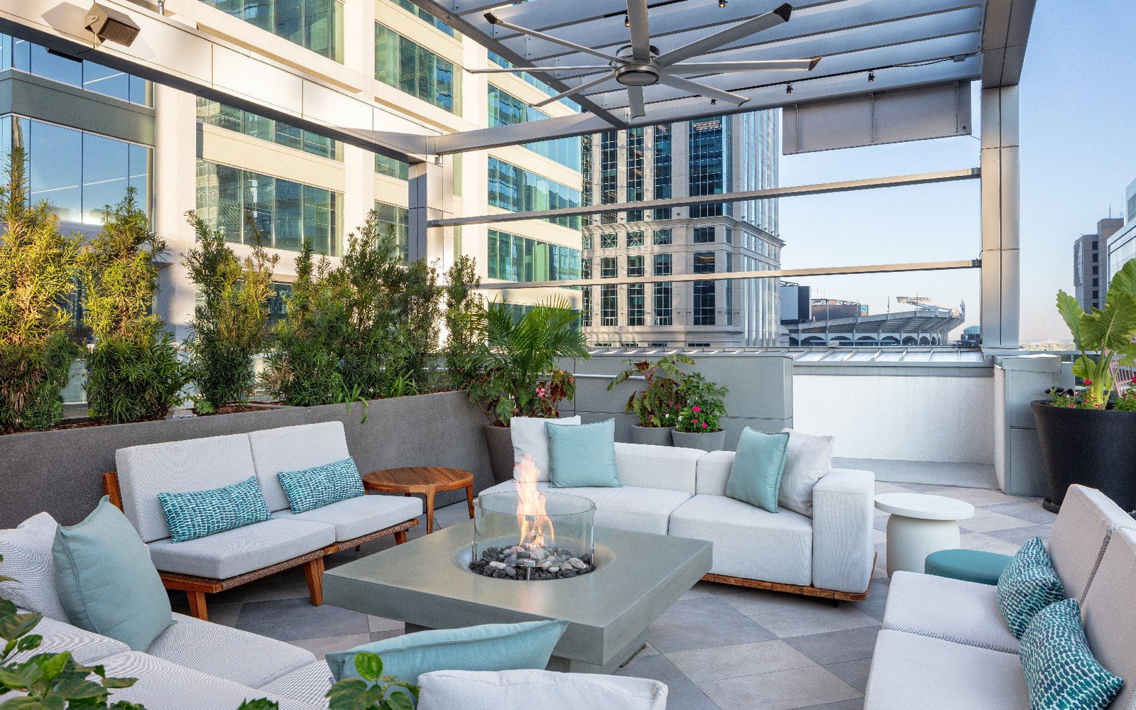 Aura Rooftop, Charlotte, United States
