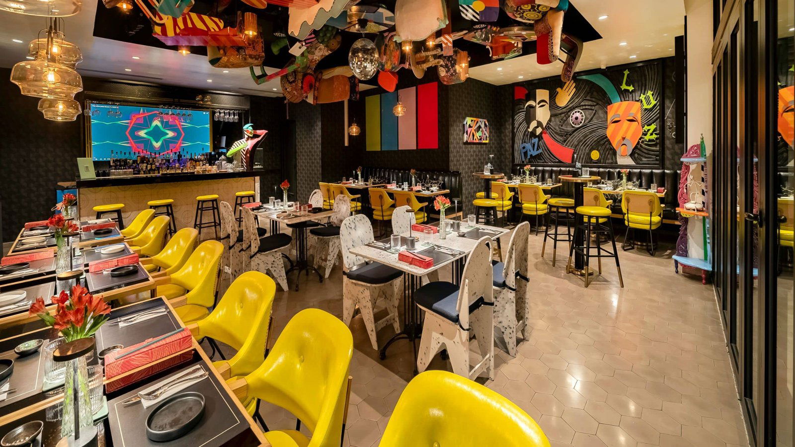 Hari's, Restaurant in Panama City