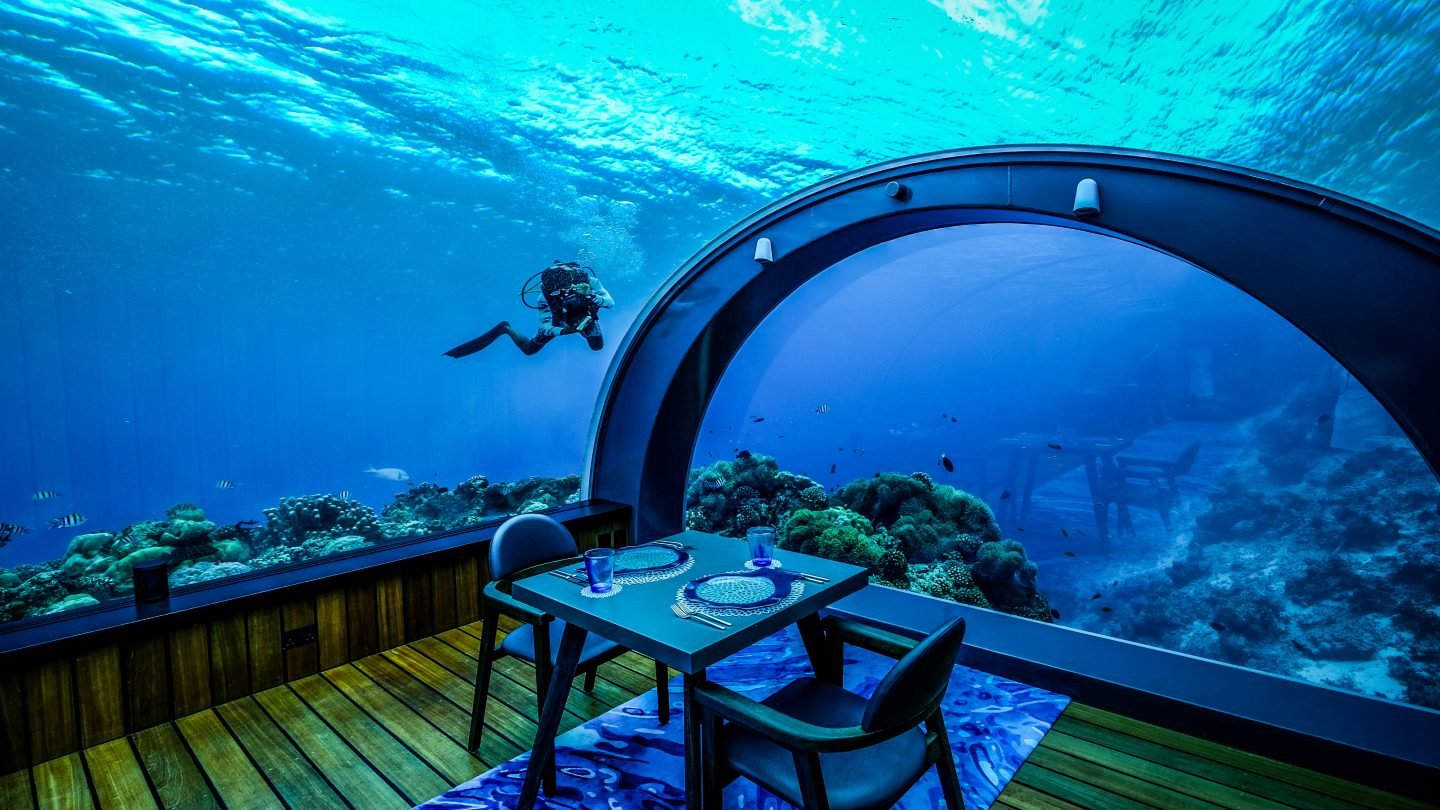 5.8 Undersea Restaurant