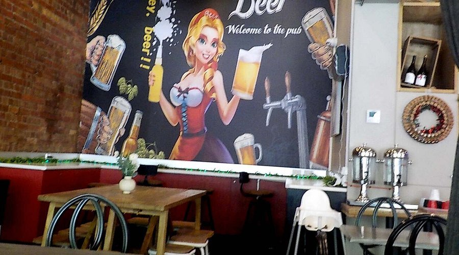 Stubby Cafe, Bar & Restaurant