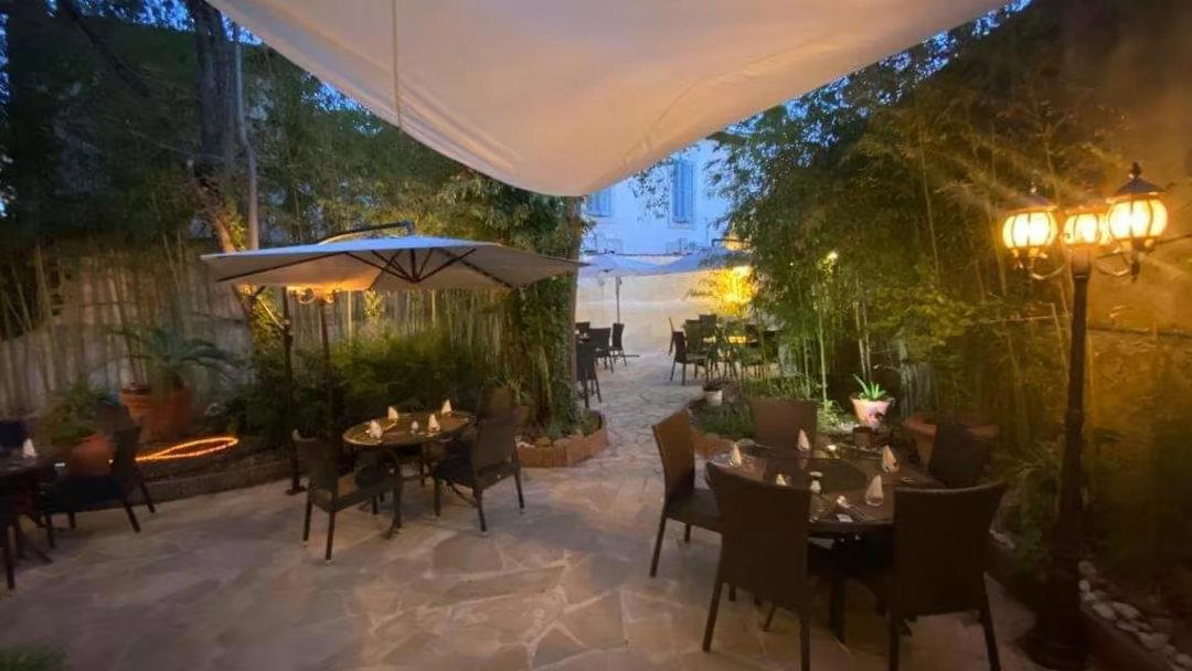 Restaurant Mésopota'Nîmes restaurant in Nîmes, France
