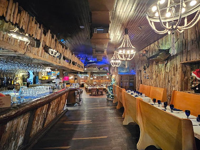 Driftwood Restaurant Aruba, Oranjestad, Aruba