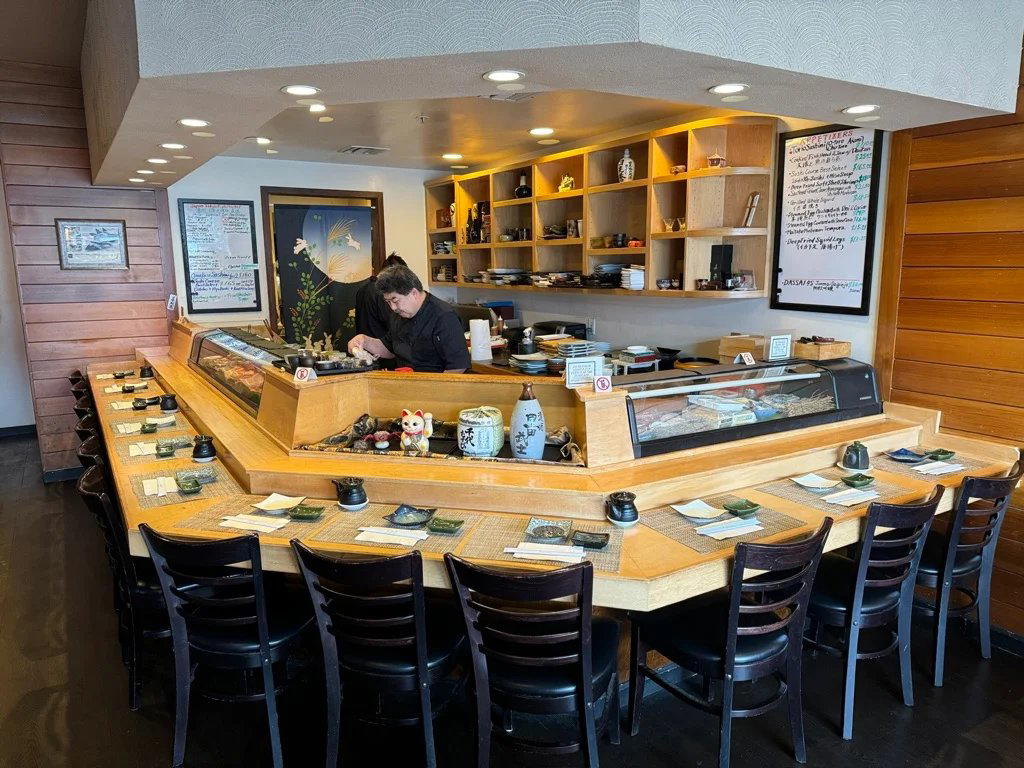 Sakae Sushi & Grill restaurant in Burlingame, United States