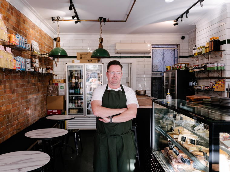 Arno Deli, Newcastle, Australia