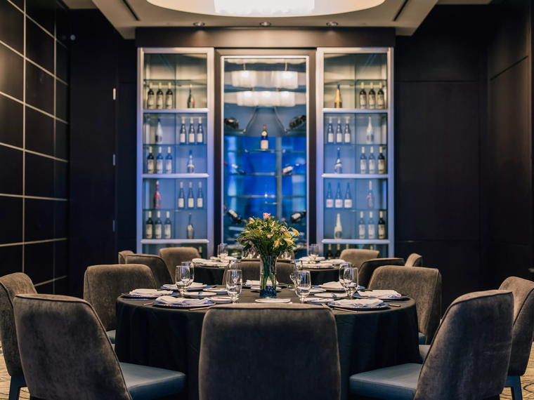 Azure Restaurant & Bar, Toronto, Canada