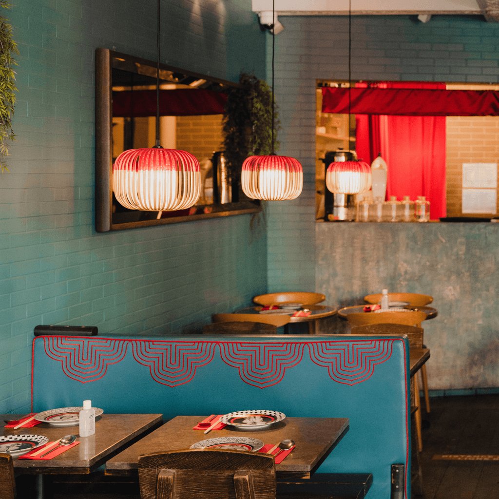 Yoom Rive Droite, Restaurant in Paris