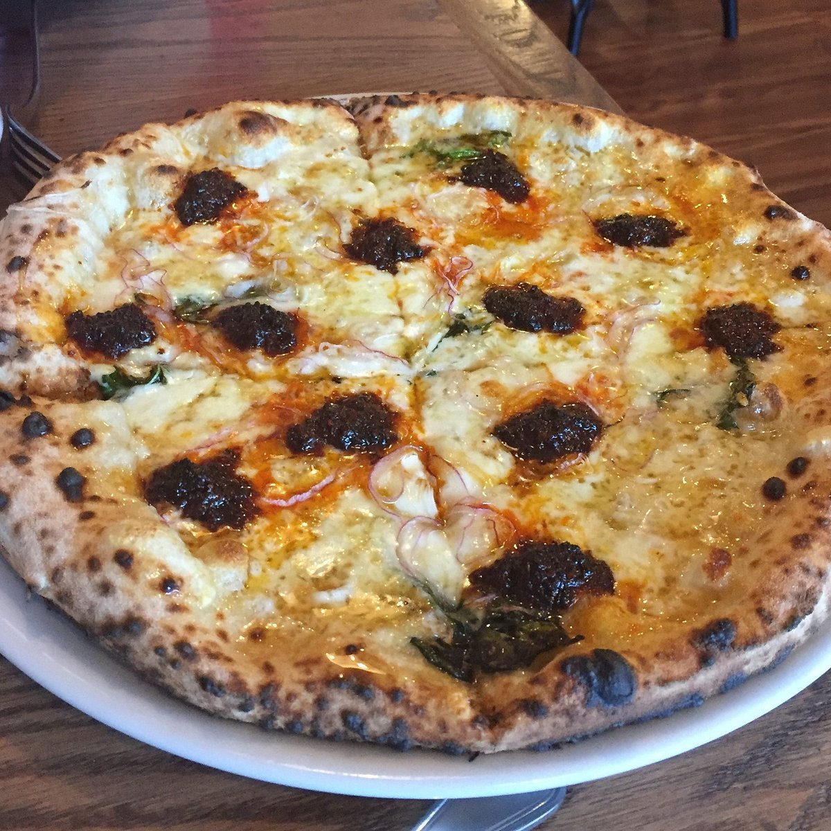 Jay's Artisan Pizzeria