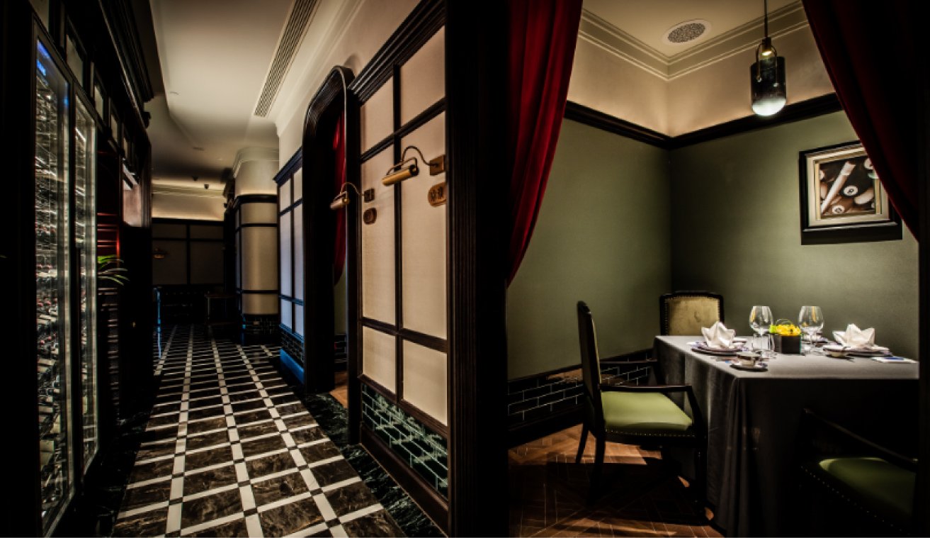 GRAND BOAT restaurant in Shanghai