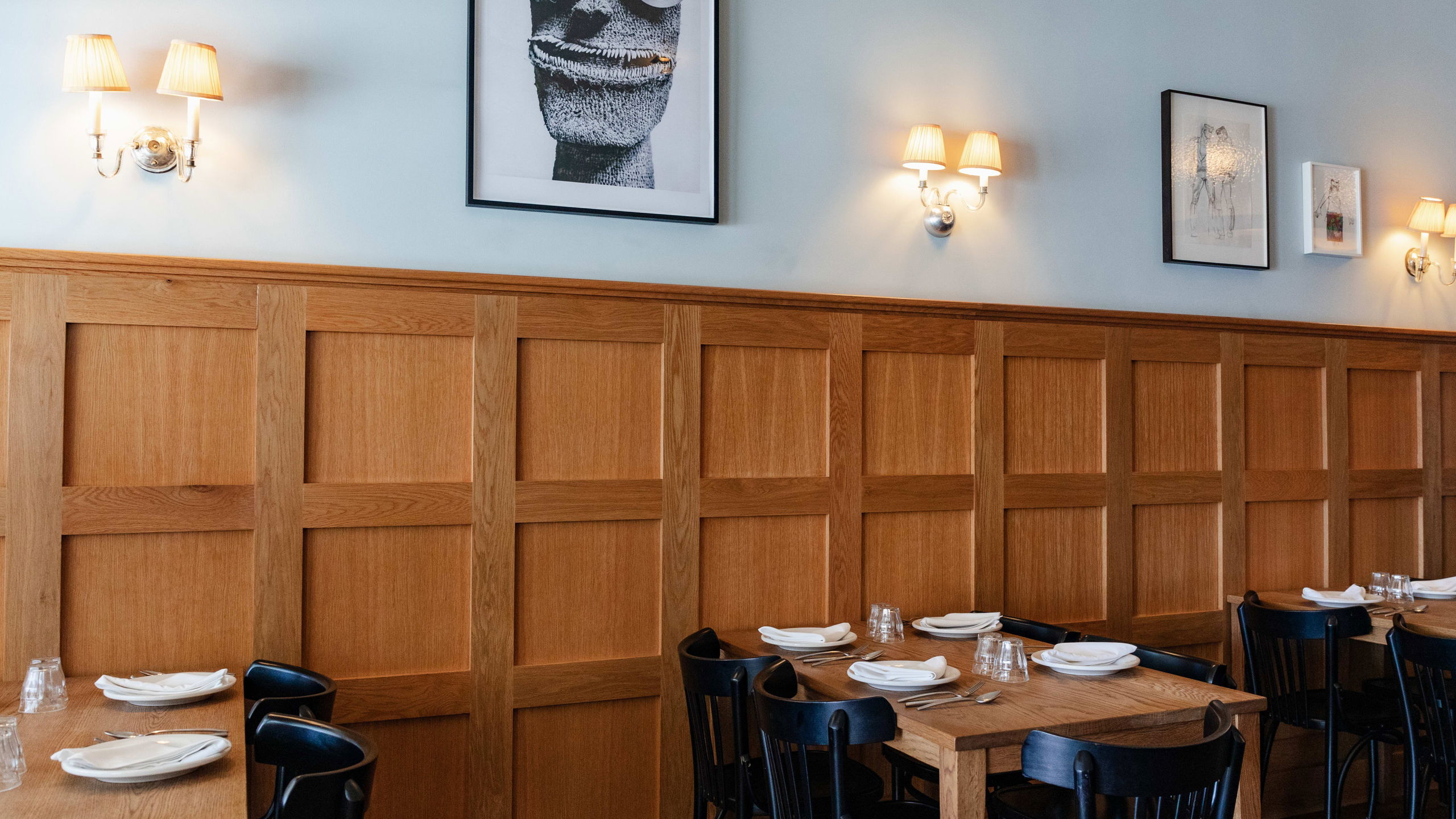 Stir Crazy, Bar in Los Angeles