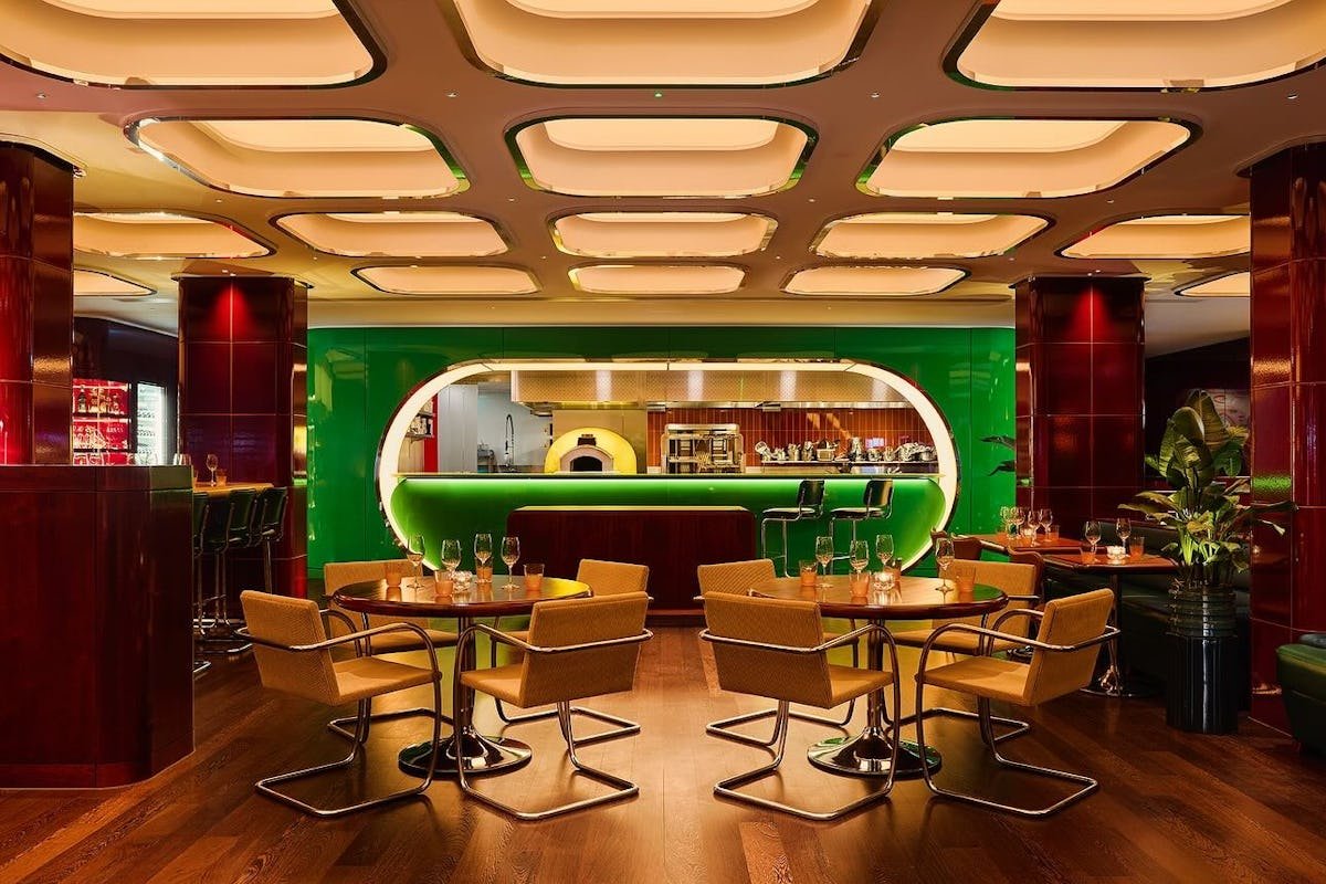 TOWN, Restaurant in London