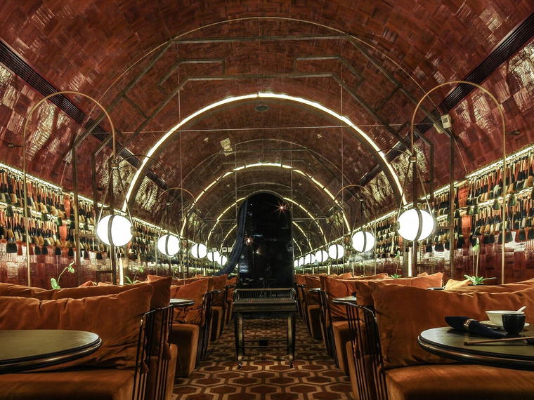 Mott 32, Hong Kong, Hong Kong