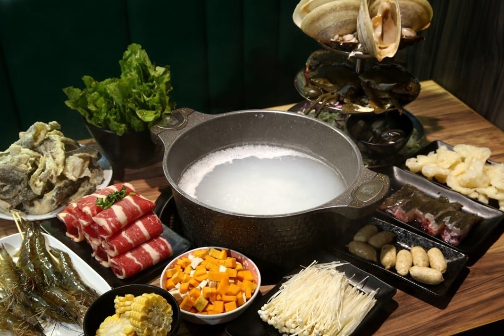 ShunDe DongHai Restaurant, Shunde, China