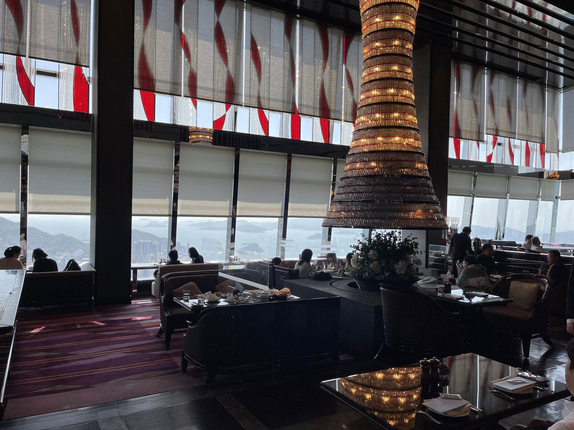 The Lounge, Restaurant in Hong Kong