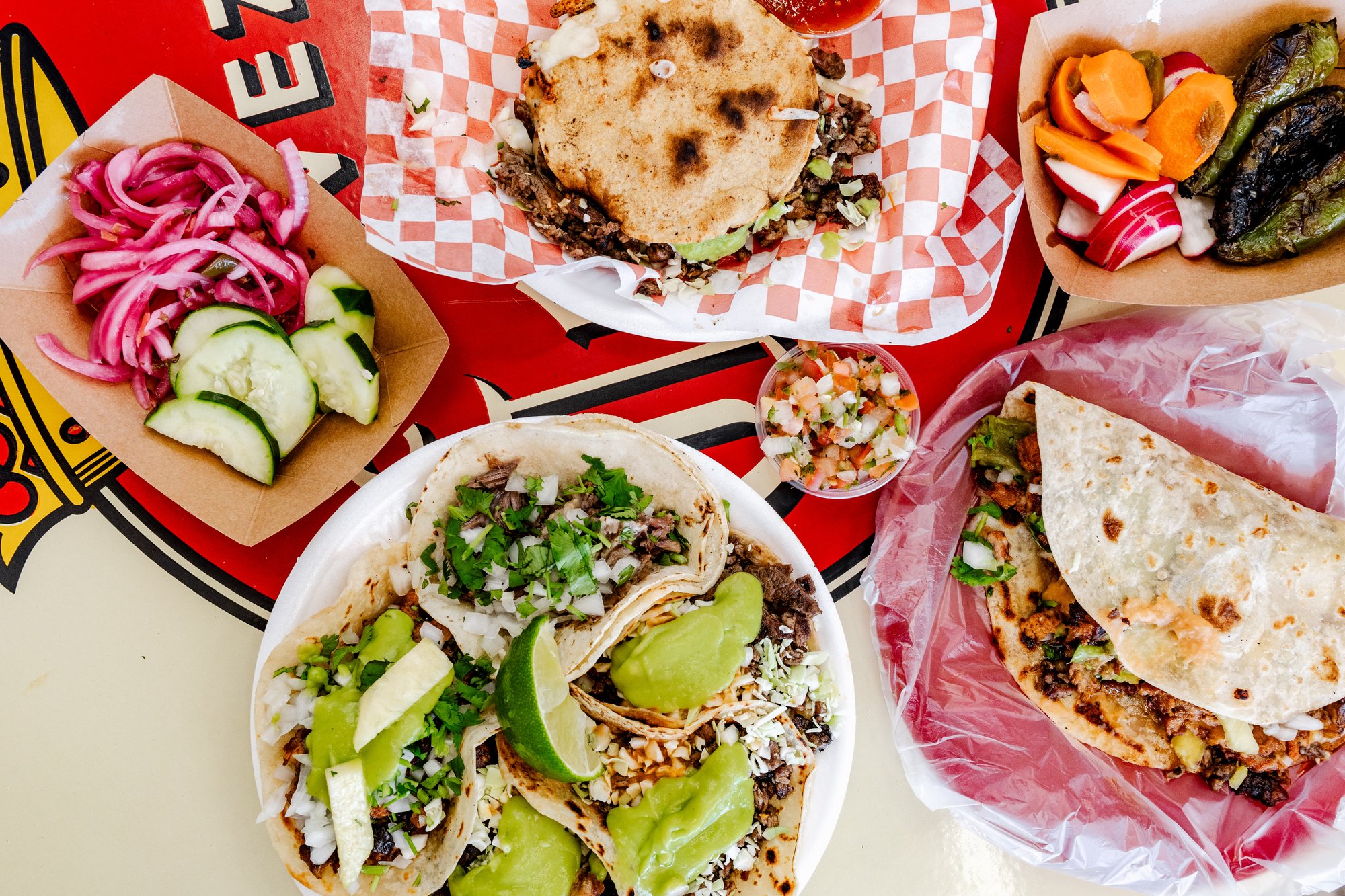 Tacos La Rueda restaurant in Los Angeles, United States