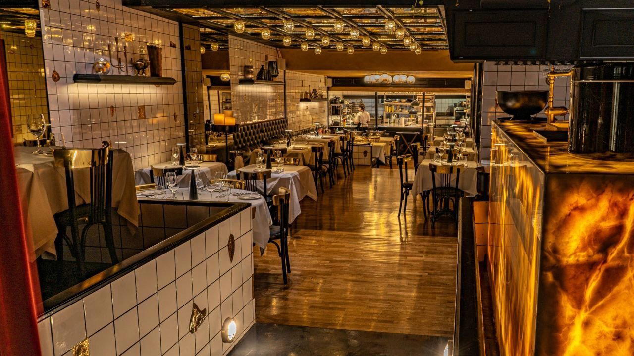 Brutus Tavern, Athens, Greece
