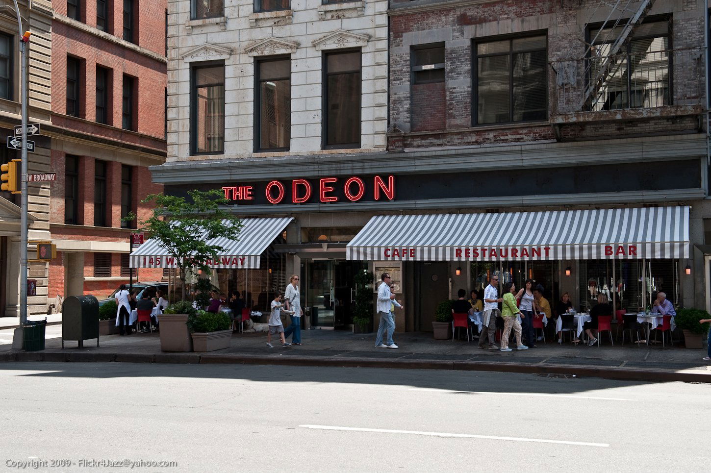 The Odeon, Restaurant in New York City