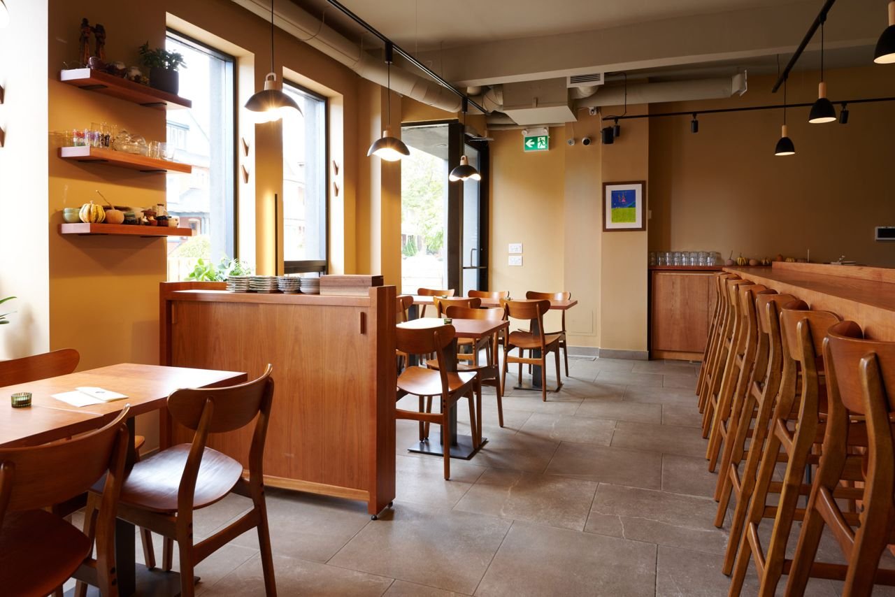 Mhel, Restaurant in Toronto