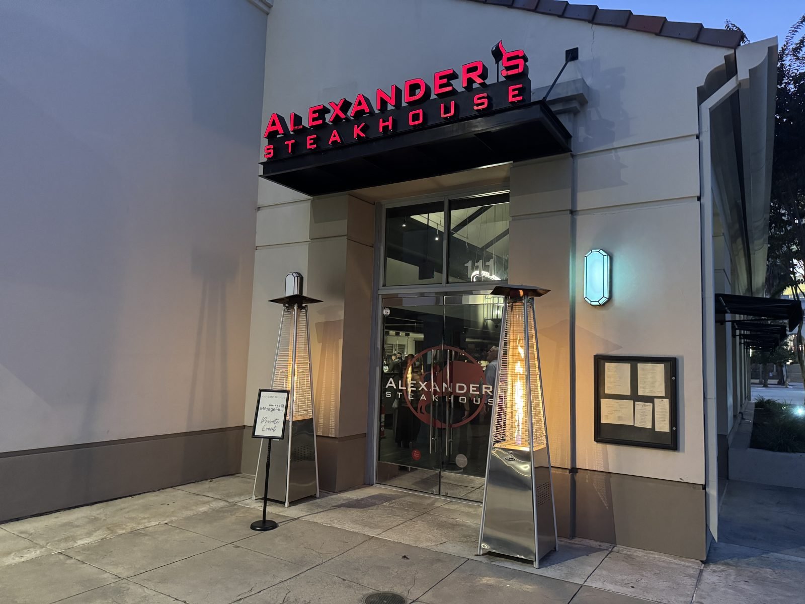 Alexander's Steakhouse restaurant in Pasadena, United States