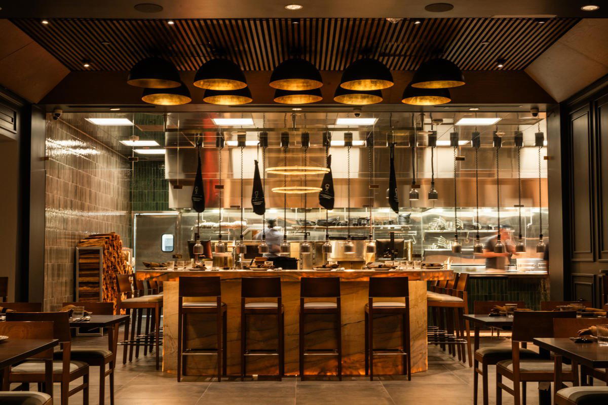 34 Restaurant & Bar restaurant in New Orleans, United States
