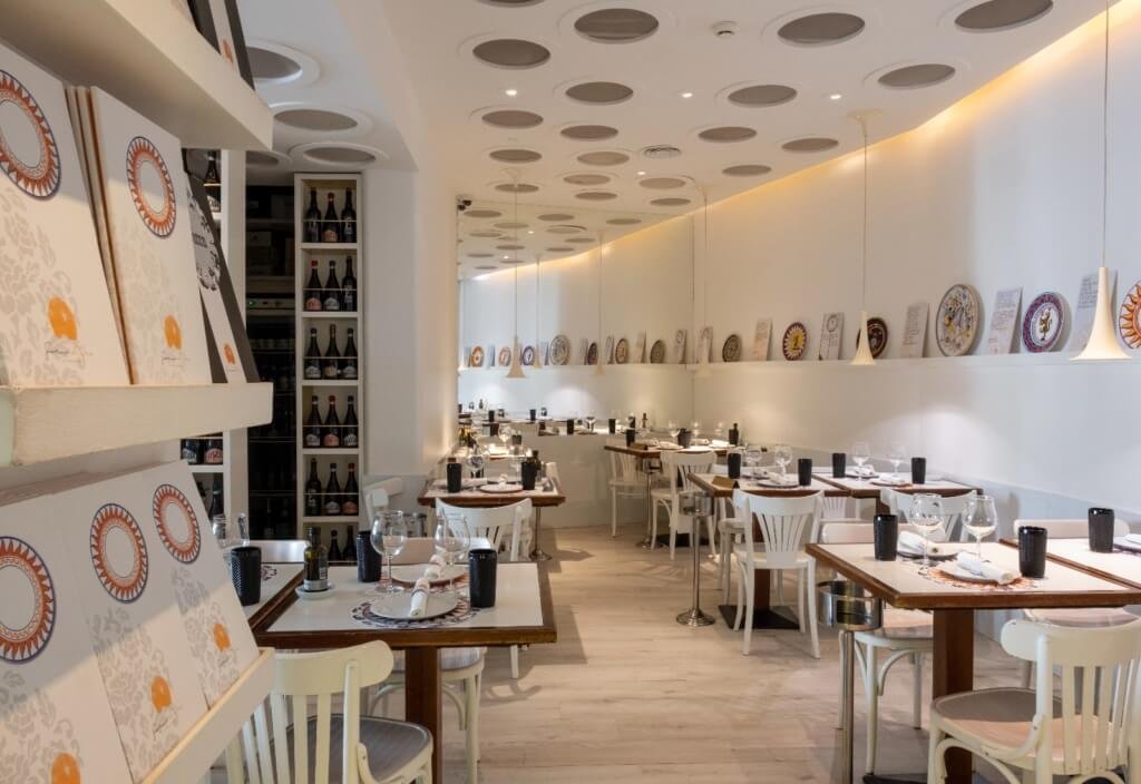 Forno d’Oro restaurant in Lisbon, Portugal