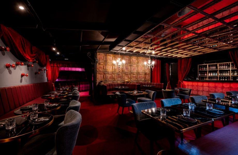 Demencia, Restaurant in Santiago