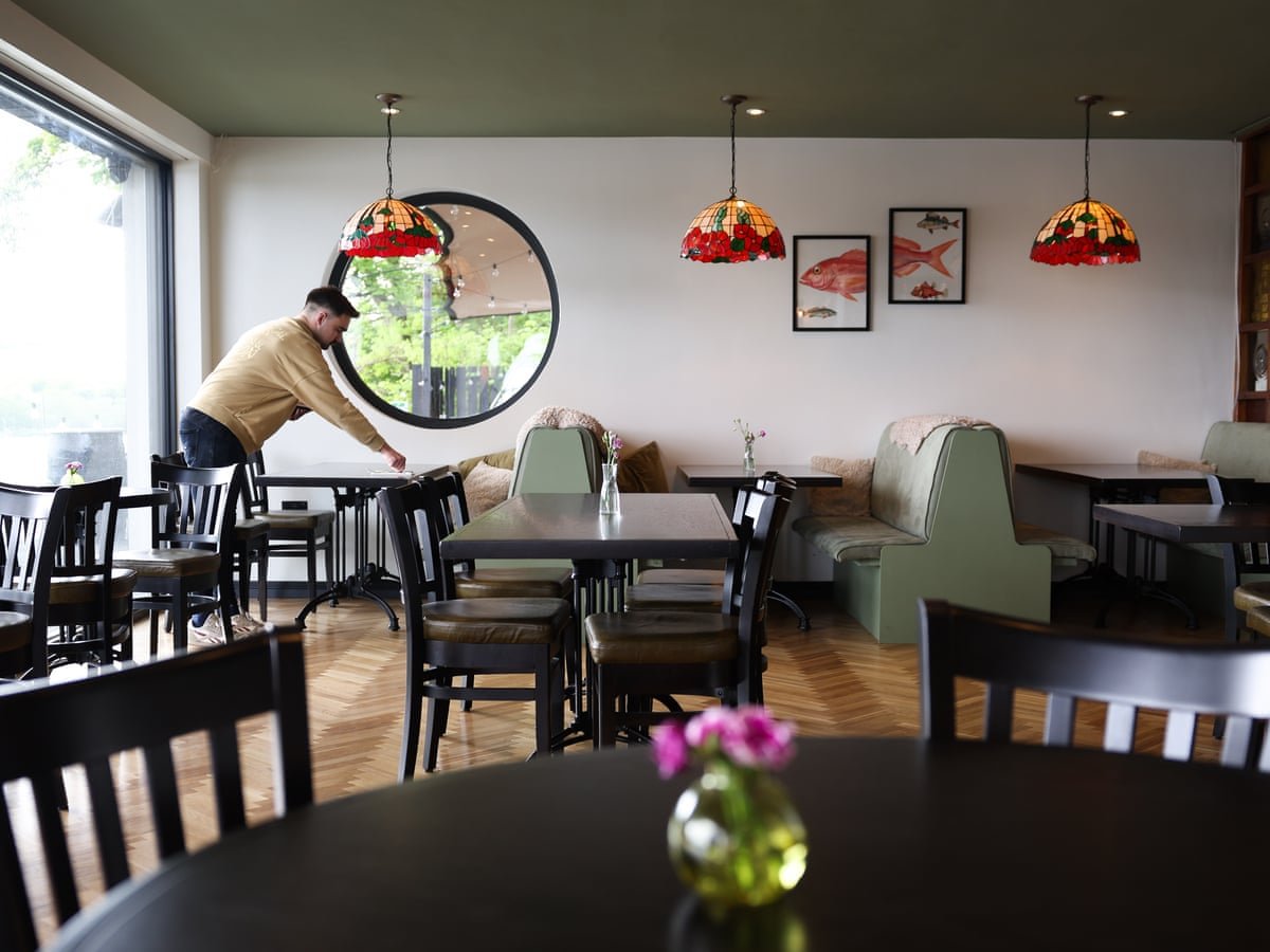 Lir, Restaurant in Coleraine