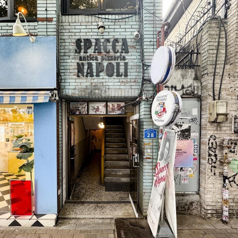 Spacca Napoli, Seoul, South Korea