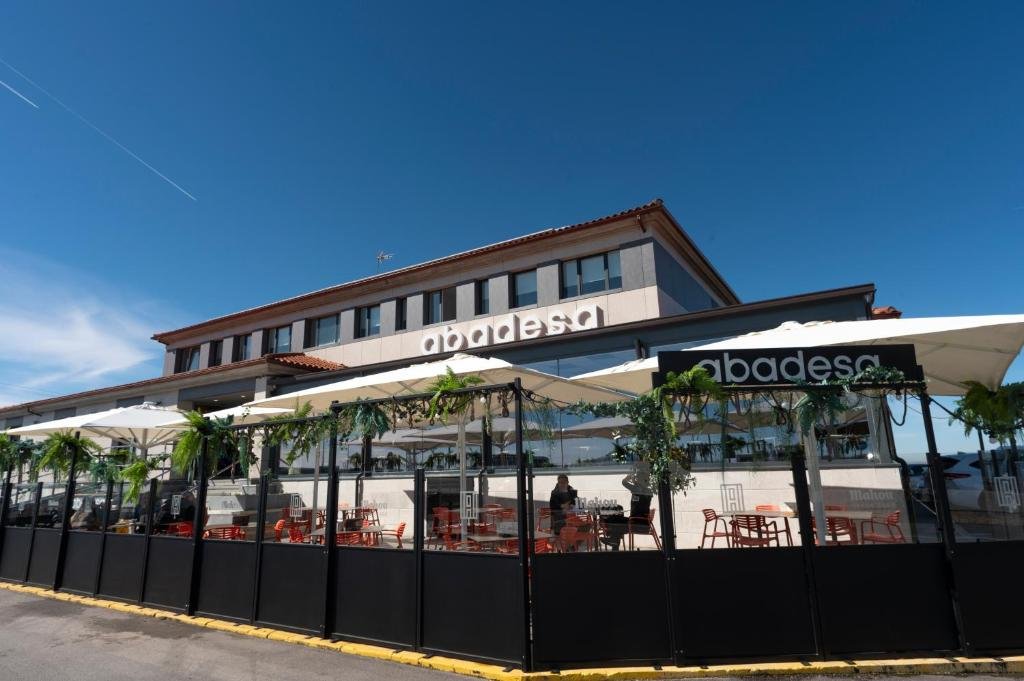 Abadesa restaurant in Villagonzalo Pedernales