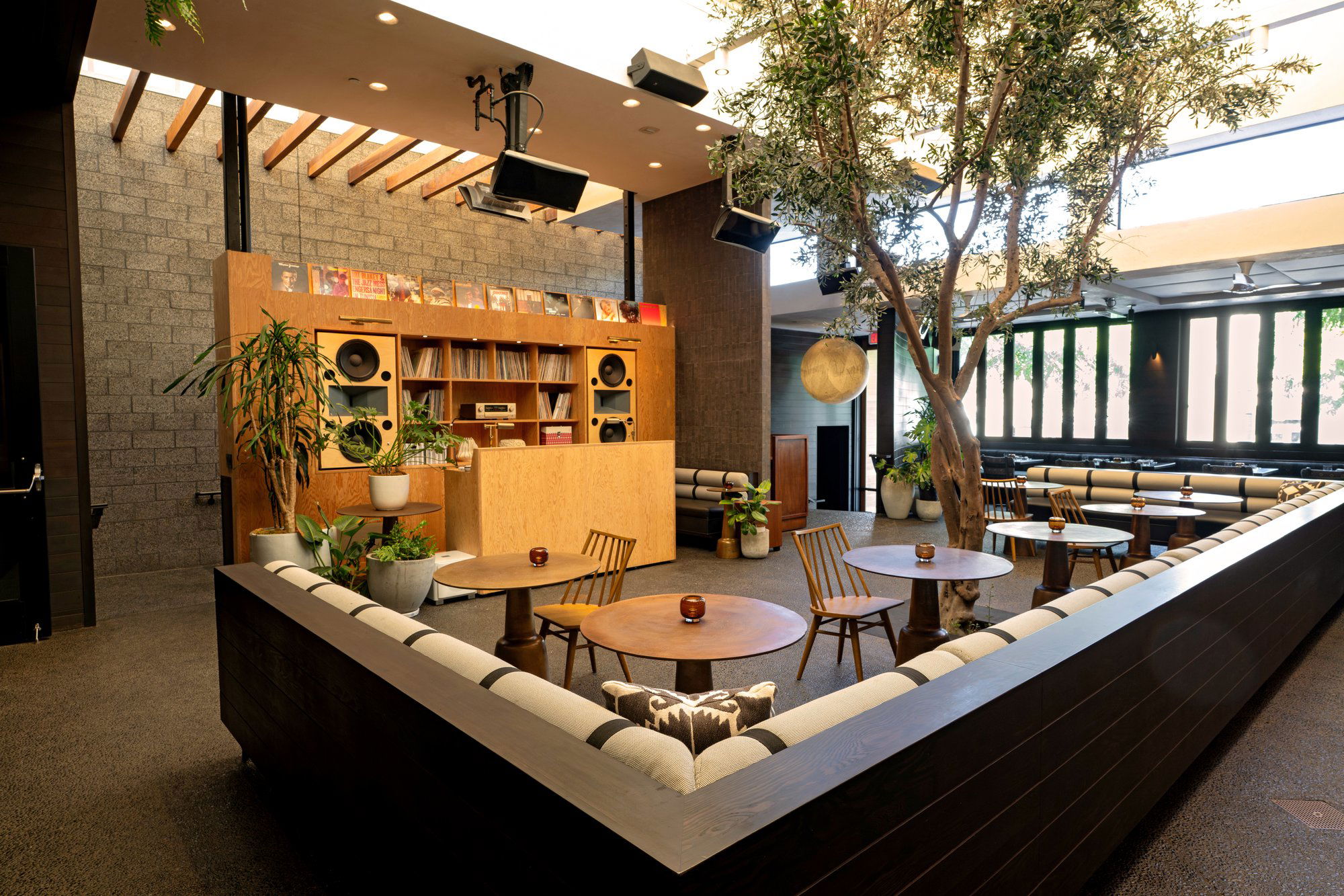 Darling by Sean Brock, Restaurant in Los Angeles