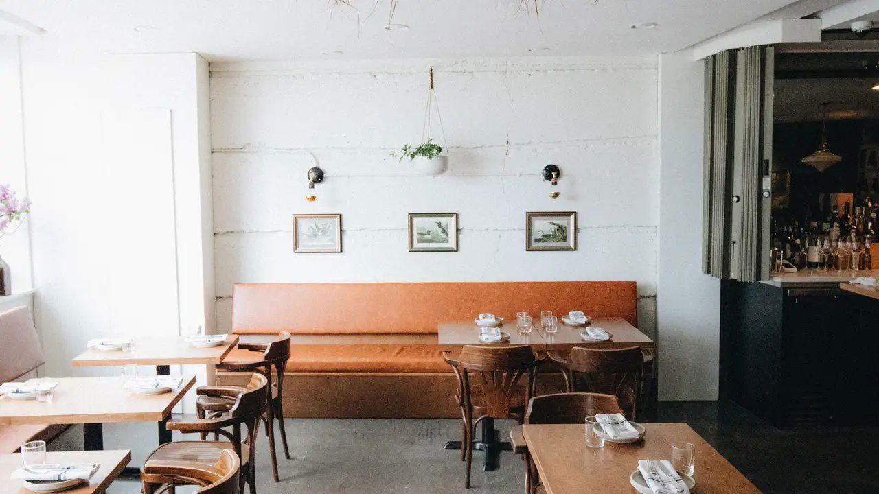 PORTAGE, Restaurant in St. Johns