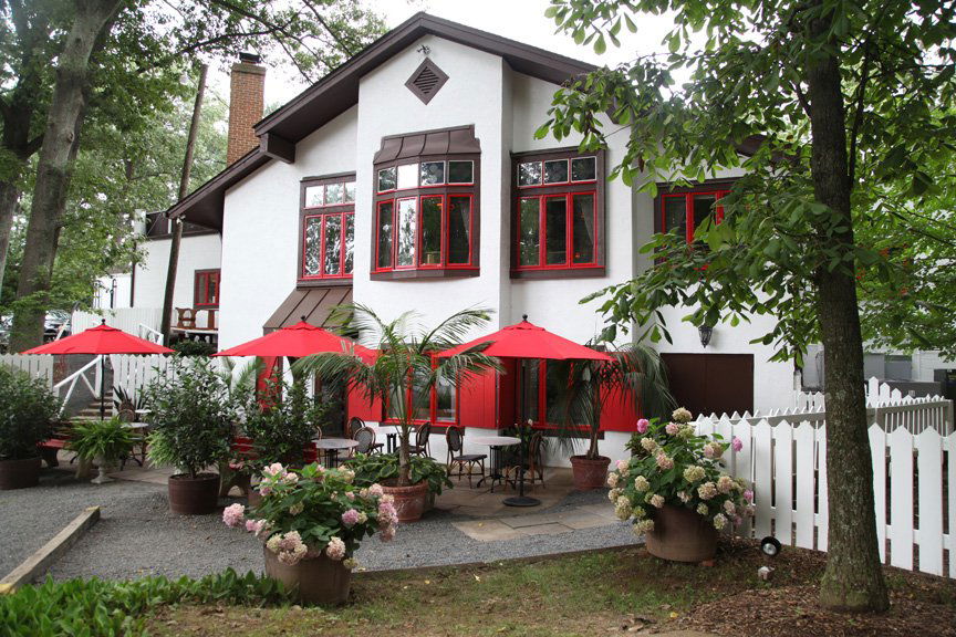 L'Auberge Chez Francois, Restaurant in Great Falls